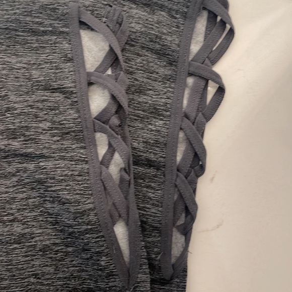 Stylish girl leggings with ankle design - Picture 2 of 2